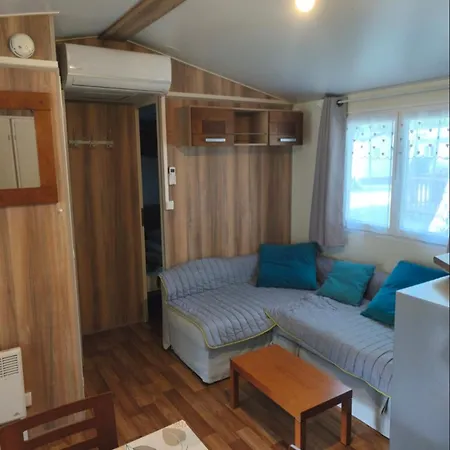 Camping Mobil 3 Sur Naujac-sur-Mer